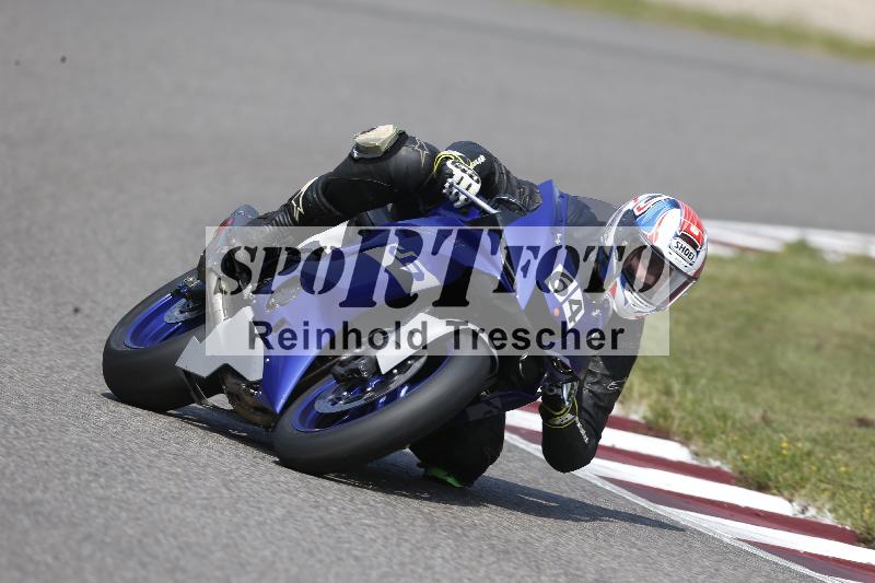 Archiv-2025/49 26.08.2025 Cornu Master School ADR/rot-rouge/64